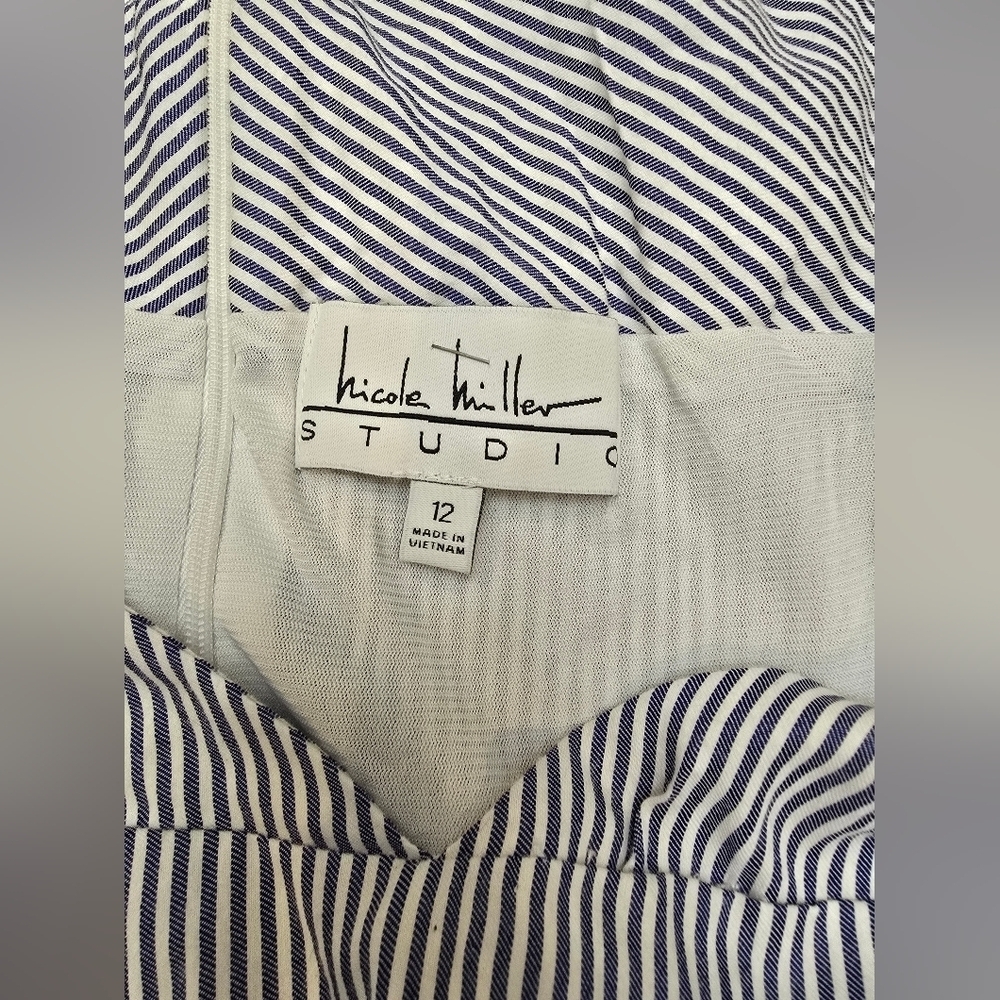 Nicole Miller Dress Womens 12 Blue White Striped Sailor Pleats Yellow Embroidery - Picture 7 of 9